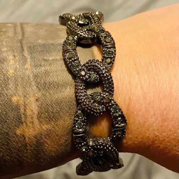 Liq Sophia stretch bracelet in dark silver